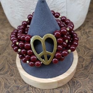 Vintage Heart Peace Sign Gold Tone Dark Red Boho Hippie 70's Stretch Bracelet